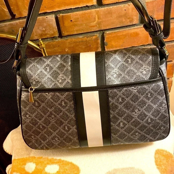 L.A.M.B. By Gwen Stefani Shoulder Bag - Picture 4 of 15